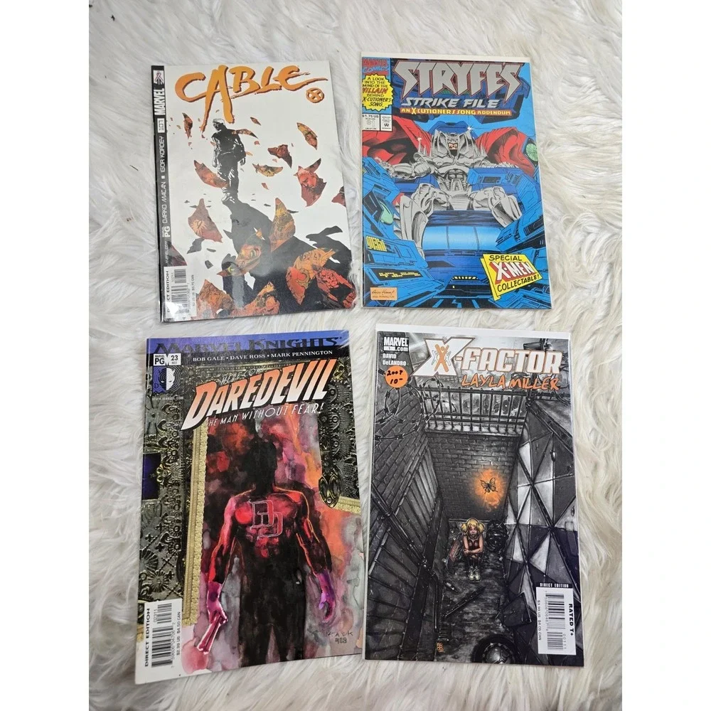 Marvel Comics - 24 Comic Books! Random Assortment Comics Great Condition! B20